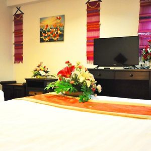 Deluxe Double Room Bath
